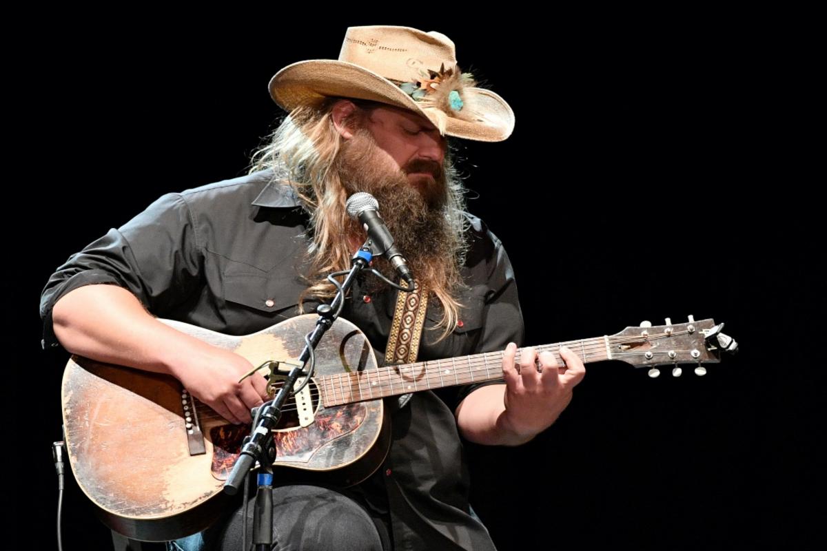 Chris Stapleton's Latest Tour Brings in $30.9 Million