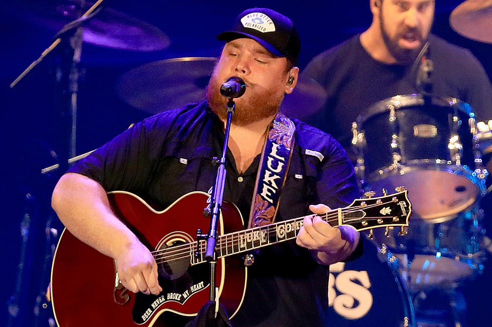 Luke Combs Dropping Deluxe Version of &#8216;What You See Is What You Get&#8217; This Fall