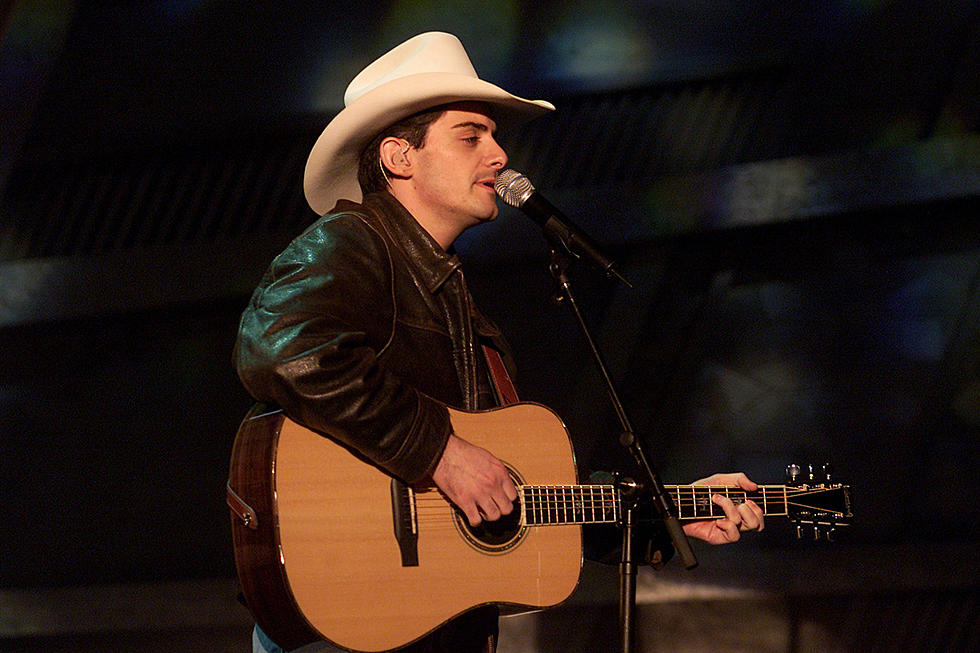 Remember When Brad Paisley Scored His First No. 1 Hit?