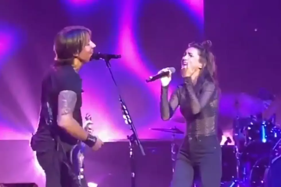 Keith Urban, Amy Shark Give Show-Stopping Duet of Taylor Swift’s ‘Lover’ [Watch]