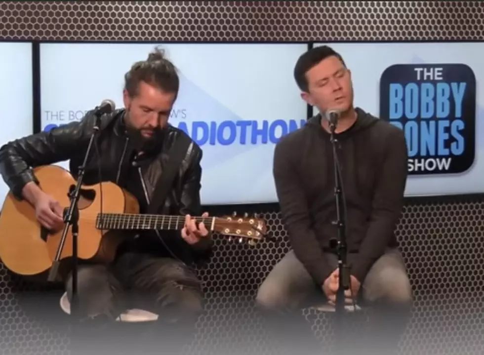 Scotty McCreery Covers Garth Brooks’ ‘The Dance’ for St. Jude Radiothon