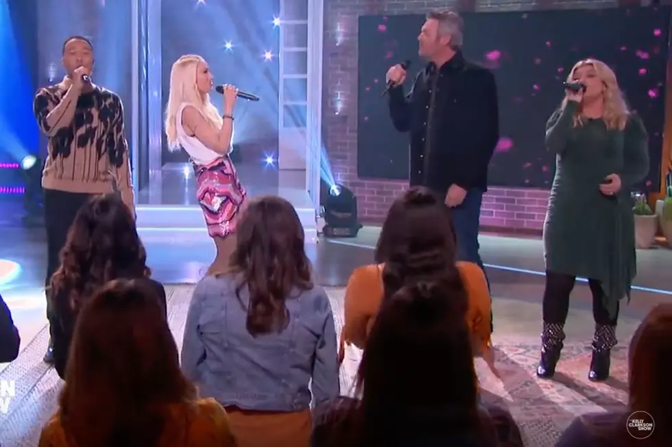 Kelly Clarkson Calls on ‘The Voice’ Coaches for Lively Cover of ‘Neon Moon’ [Watch]