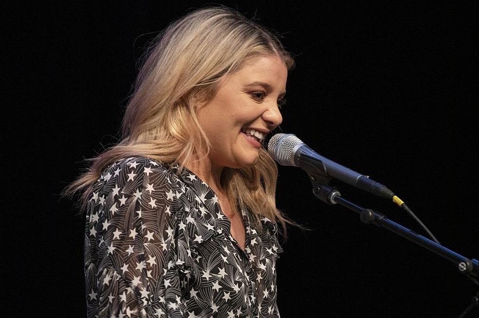 Lauren Alaina Uses Quarantine as Family Bonding Time [Watch]