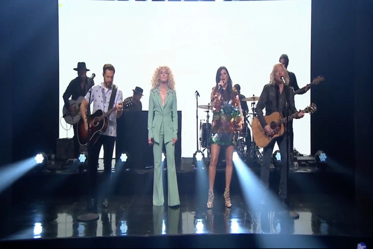 Little Big Town Bring Performance of 'Sugar Coat' to Tonight Show