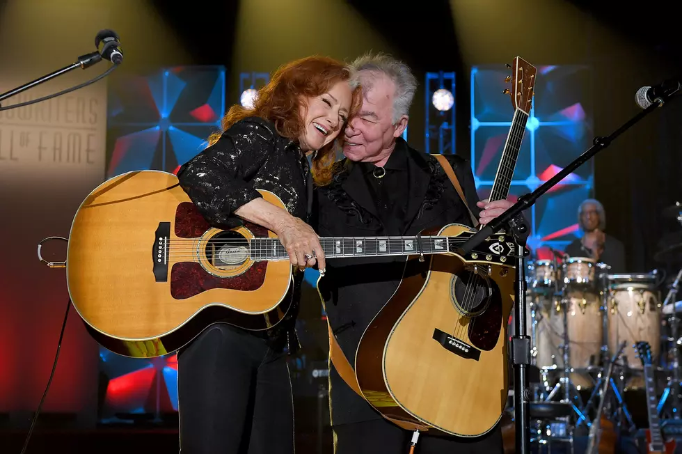 Bonnie Raitt Honors John Prine for Lifetime Achievement Grammy Award