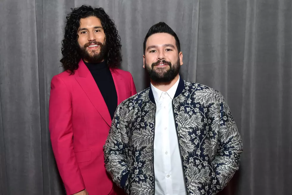 Country Stars Walk the 2020 Grammys Red Carpet — See Pictures!