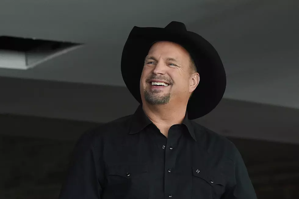 Garth Brooks Charts Hits in Every Decade Since the 1980s