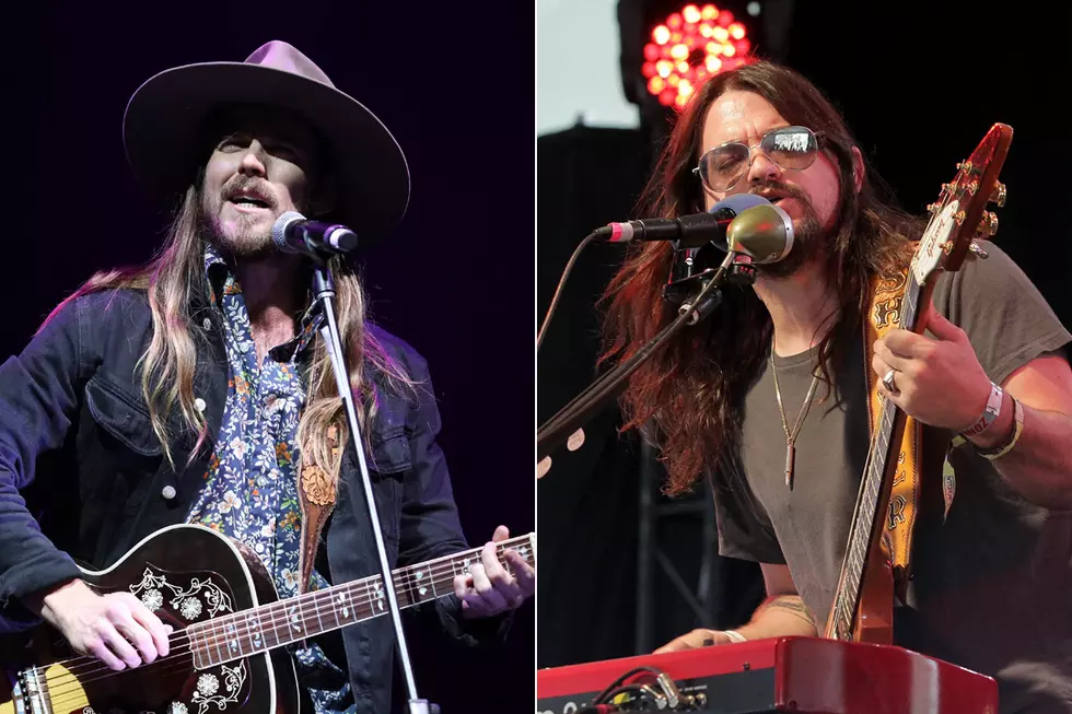 Lukas Nelson, Shooter Jennings Cover Famous Fathers 