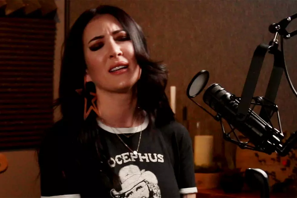 Aubrie Sellers Strips Down ‘My Love Will Not Change’ for Raw Studio Performance [Watch]