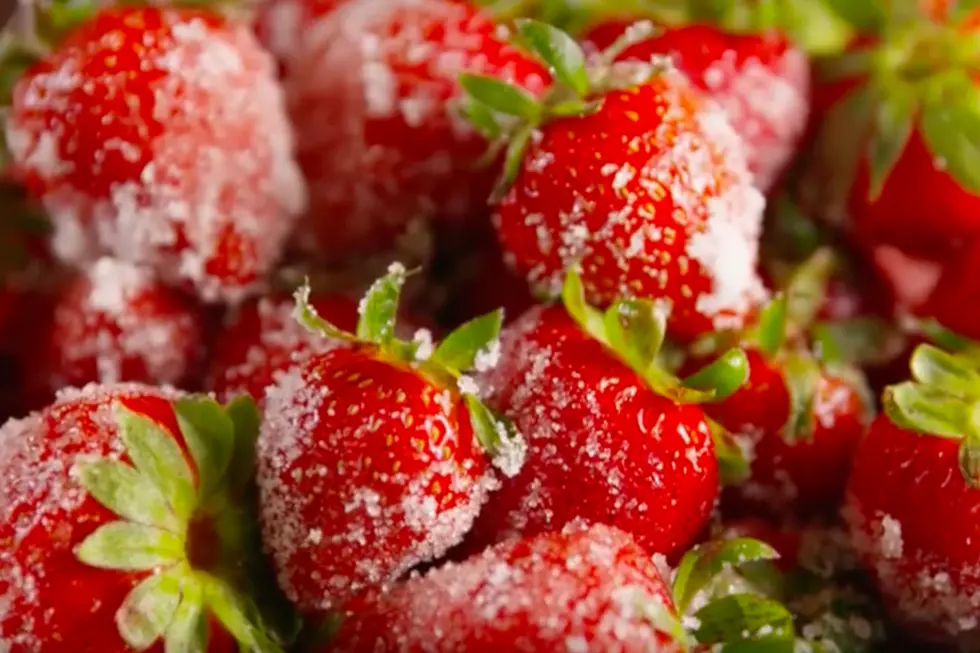 Drunken Strawberries Are Your Key to a Romantic Valentine’s Day