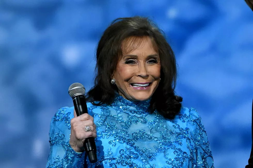 Loretta Lynn Urges Everyone to ‘Keep It Country’ After ‘Country Music Is Dead’ Controversy