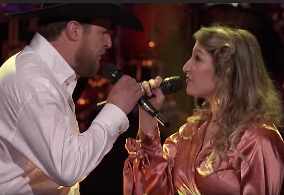 ‘The Voice': Team Blake’s Cam Spinks and Kailey Abel Battle With ‘What Ifs’ [WATCH]