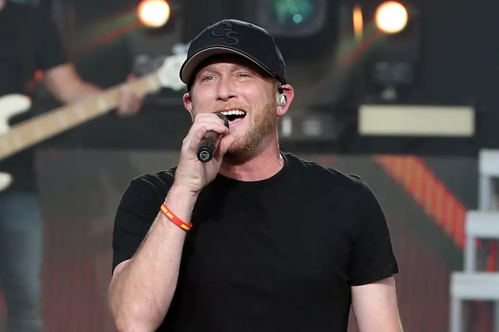 Cole Swindell Honors His Late Mother With &#8216;You Should Be Here': &#8216;That Looks Like Heaven&#8217; [Watch]