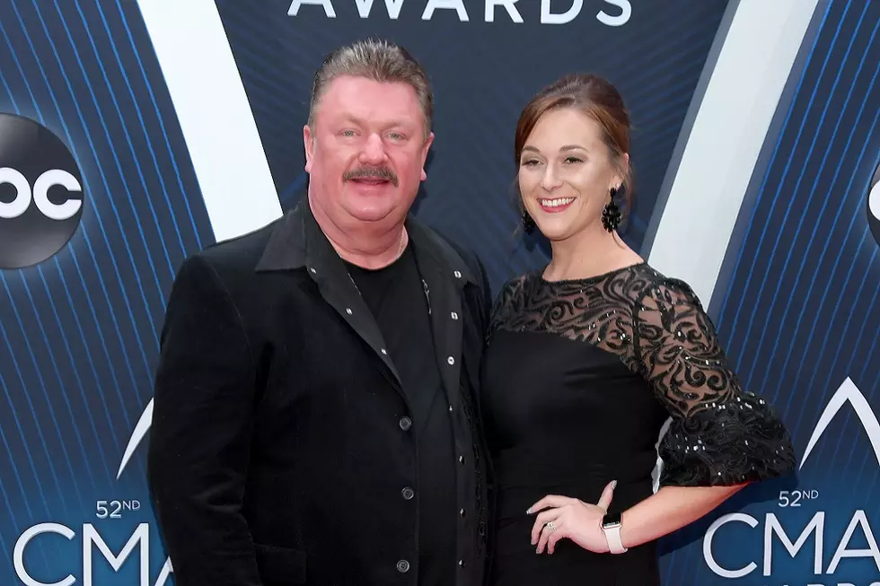Joe Diffie’s Wife Tara Shares Their Final Photo Together: ‘You Were the Love of My Life’