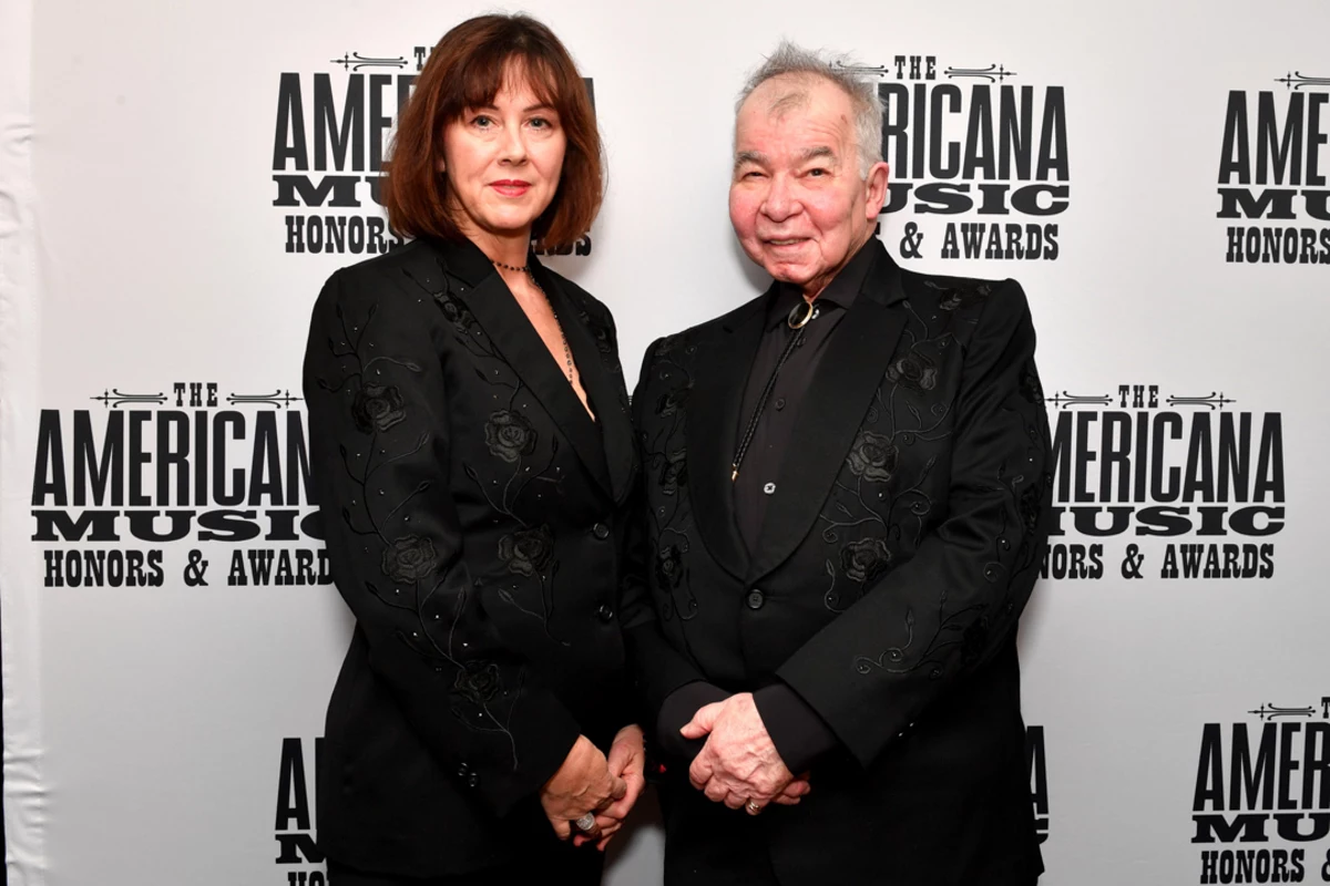 John Prine's Wife, Fiona, Diagnosed With Coronavirus