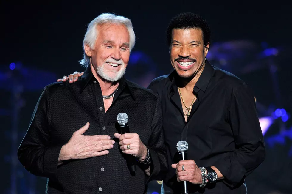 Lionel Richie Looks Back on 40-Year Friendship With Kenny Rogers: ‘We Were the Oddest of Odd Couples’