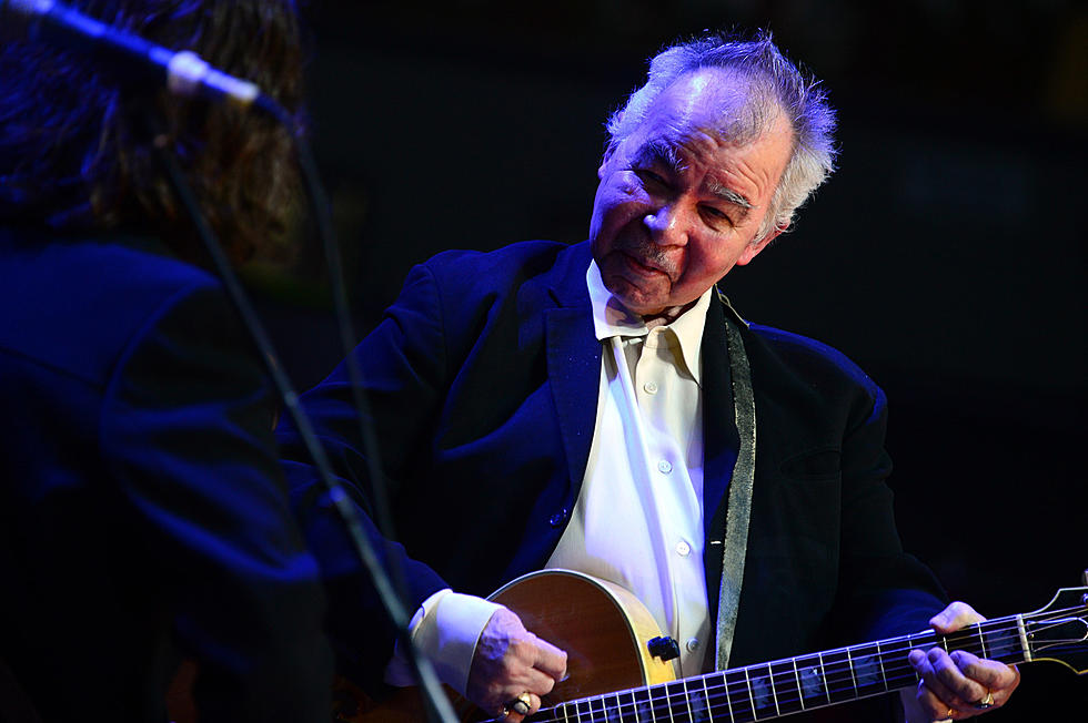 John Prine&#8217;s Family Is Honoring Him By Enjoying &#8216;the Small Stuff&#8217;