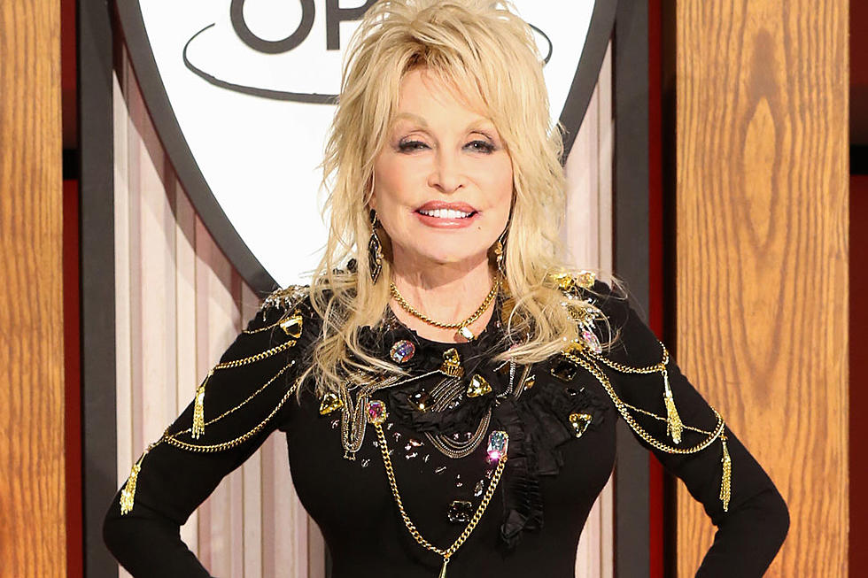 Dolly Parton Surprises Fans by Releasing Six Albums Digitally