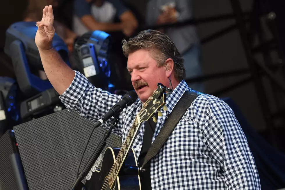 Joe Diffie’s Wife Shares Joyful Photo of Late Husband: ‘I Miss My Best Friend’