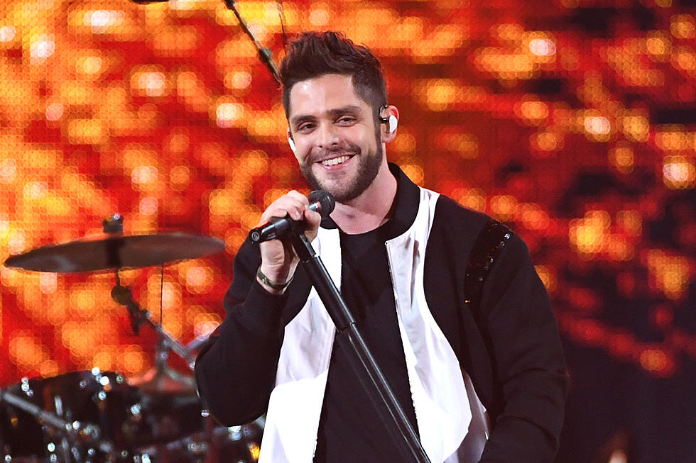OMG! Thomas Rhett Shaved His Beard and the Picture Is Striking