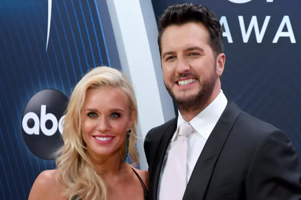 Luke Bryan’s Response to Wife Caroline’s Sexy ‘Legs’ Picture Has Fans Rolling