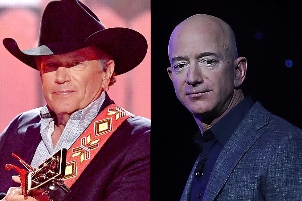 Celebs You Never Knew Were Related 8 George Strait and Jeff Bezos