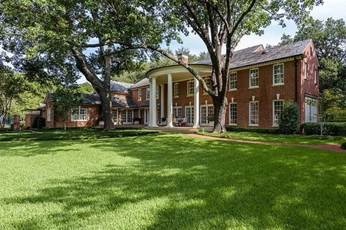 See Inside the Real Southfork Mansion From 'Dallas' [Pictures]