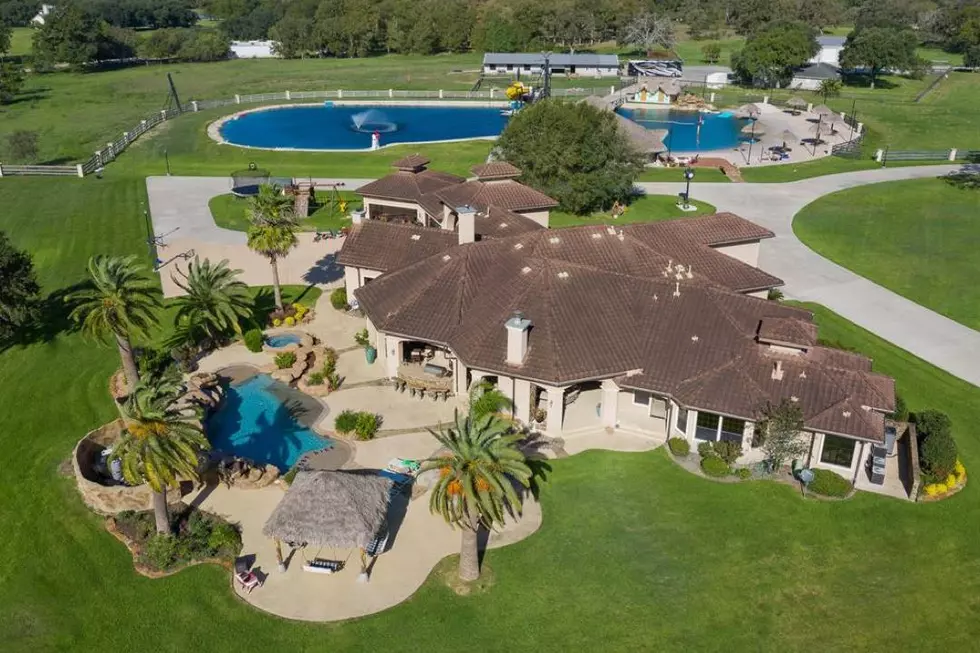 This Texas Dream House Has a Private Beach, Waterslide, Zipline and More [Pictures]