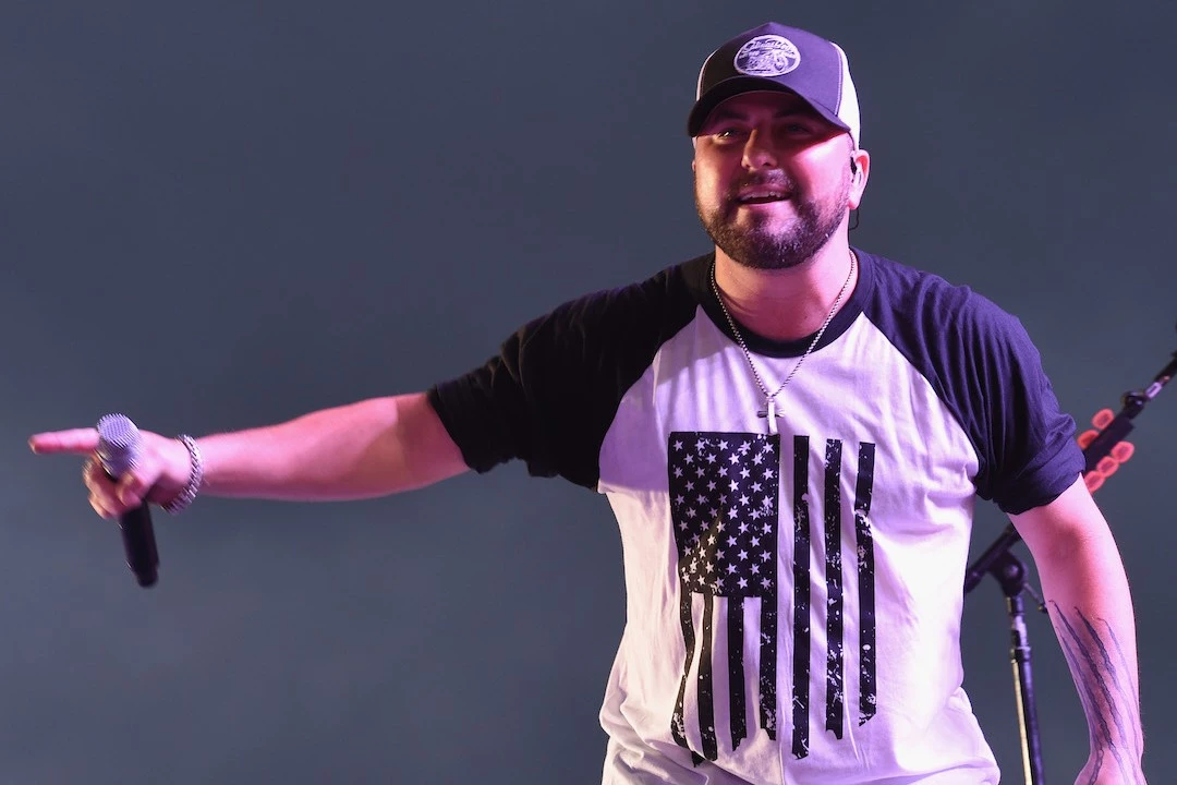 Tyler Farr - Redneck Crazy Lyrics