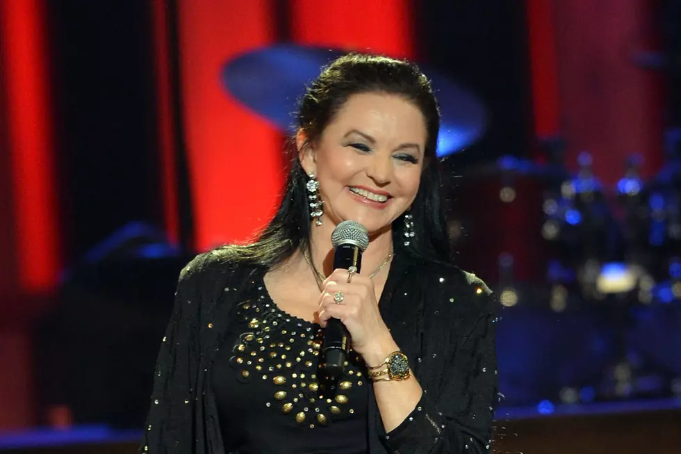 Crystal Gayle Posts First Photos of Adorable New Grandson