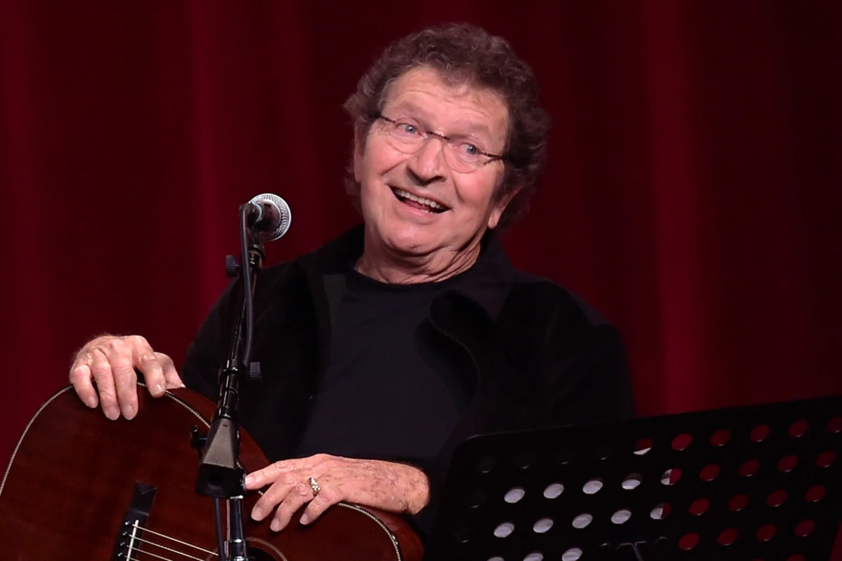 'In the Ghetto' Songwriter Mac Davis Dead at 78