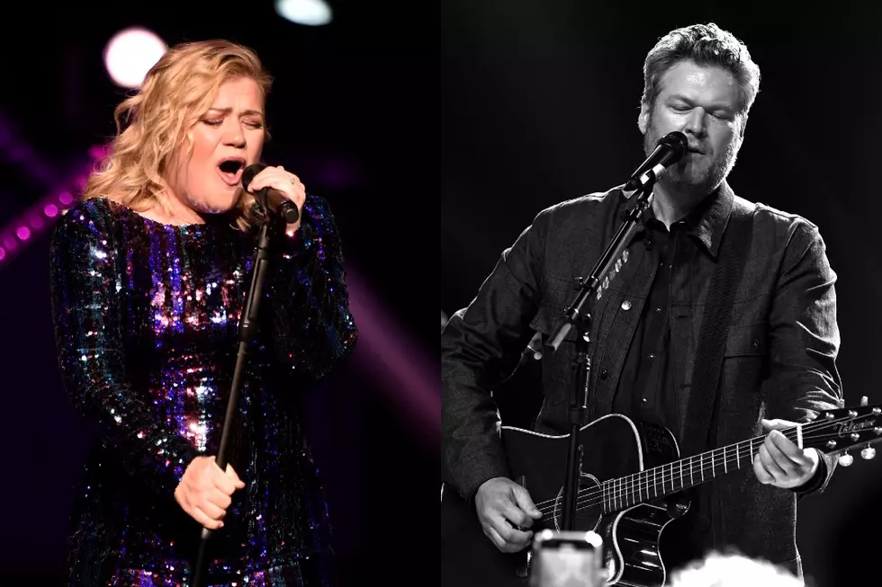 Kelly Clarkson Taps Into Country Heartbreak With Blake Shelton&#8217;s &#8216;I&#8217;m Sorry&#8217; Cover [Watch]