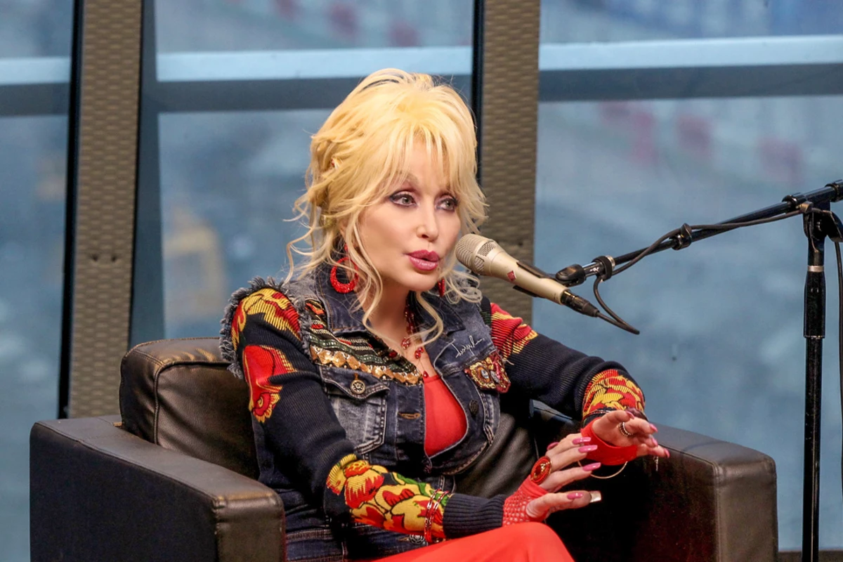 Dolly Parton Shares Why She Turned Down Elvis Presley