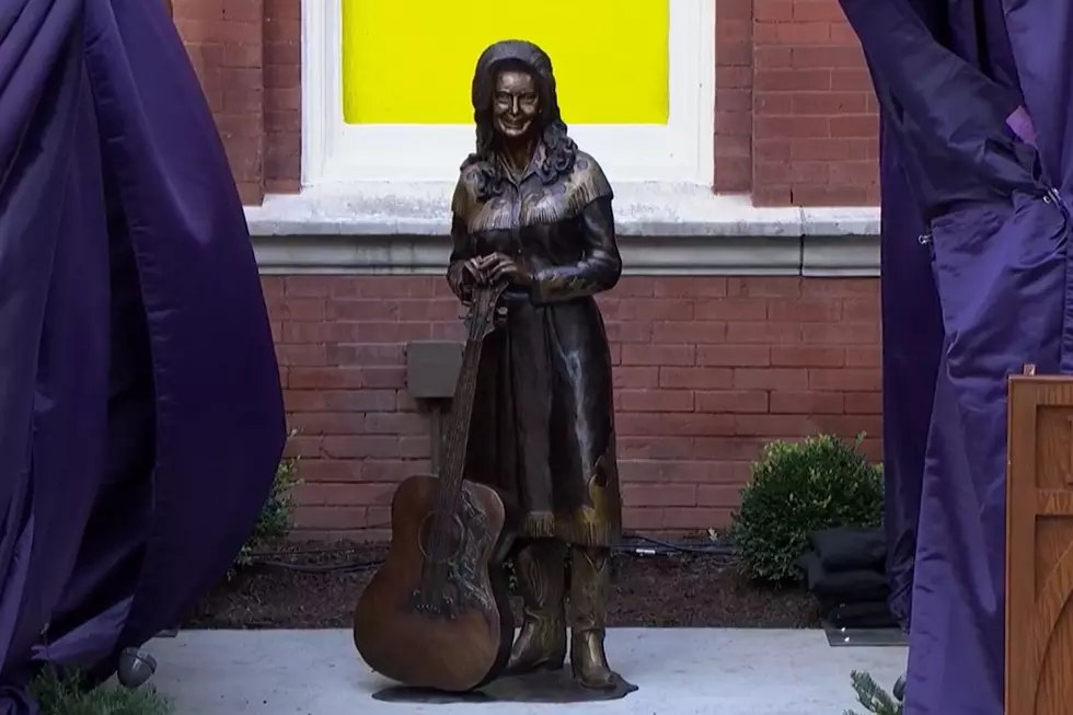 Loretta Lynn Statue Installed at Nashville's Ryman Auditorium