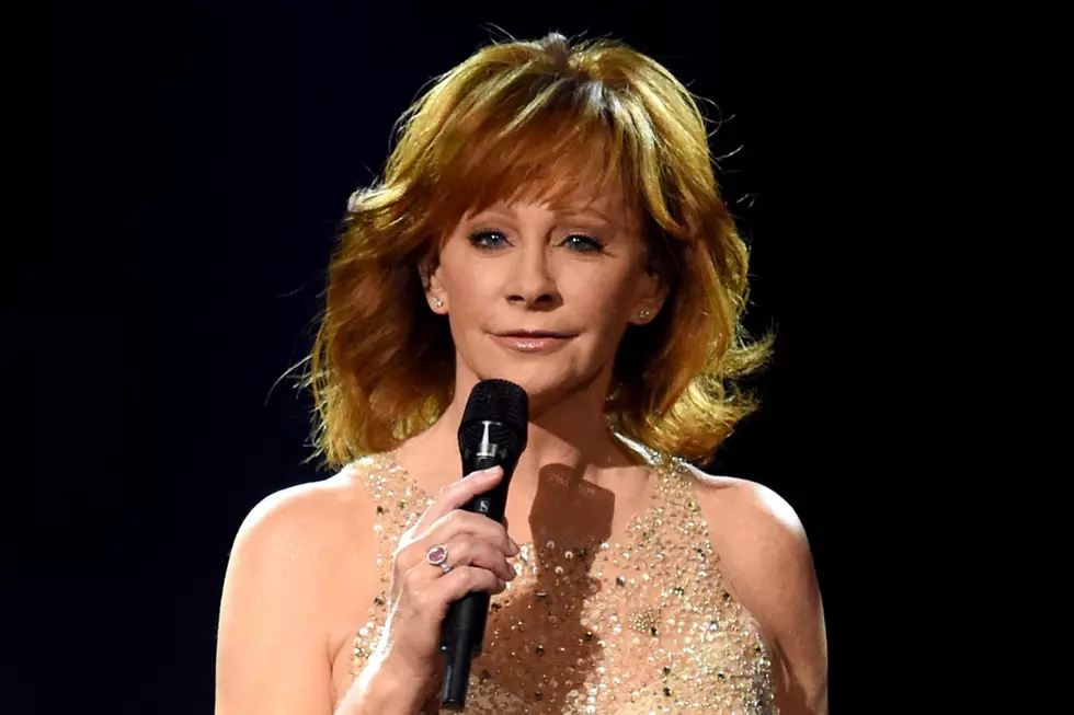 How Reba McEntire Asked Dolly Parton to Sing ‘Does He Love You’ — Taste of Country Nights, On Demand [Listen]