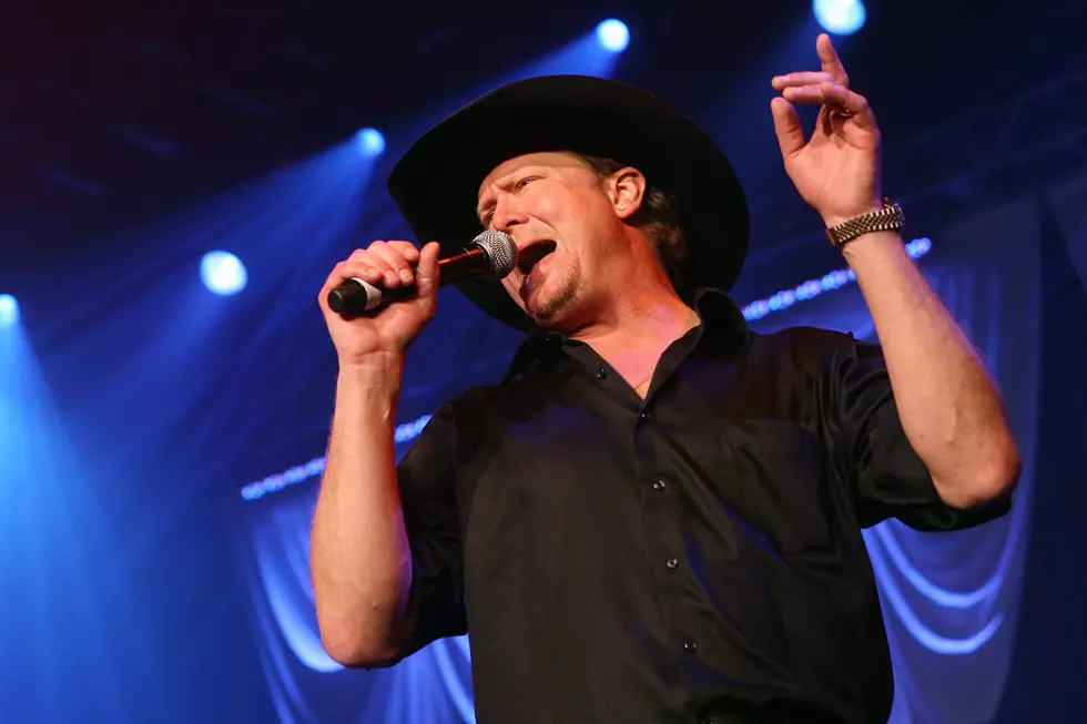 Remember When Tracy Lawrence Overcame Getting Shot to Release His Debut Single?