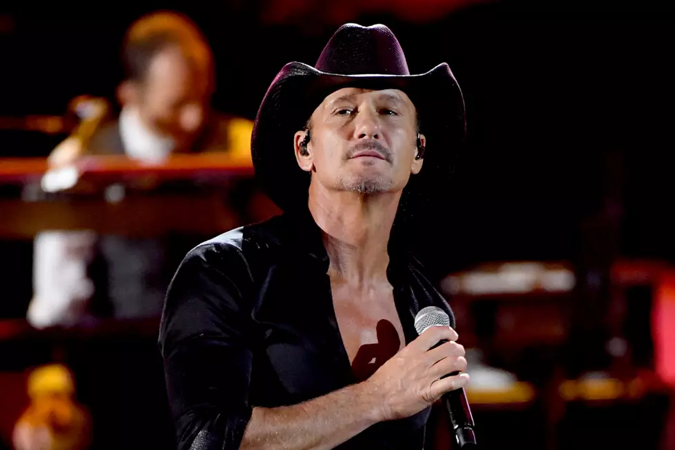 Tim McGraw Spills a Behind-the-Scenes Drinking Story From ‘Friday Night Lights’