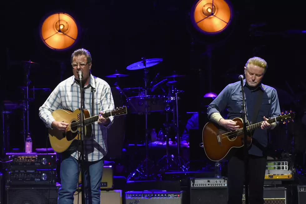 Vince Gill Soars on Eagles&#8217; &#8216;New Kid in Town&#8217; From New Live Album [LISTEN]