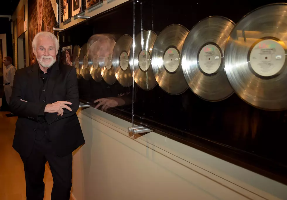 Iconic Recordings From Kenny Rogers and More to Be Added to Grammy Hall of Fame