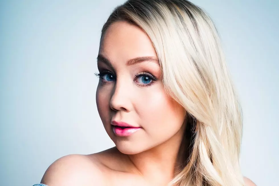 Interview: RaeLynn Is Both Naughty + Nice on Her New Christmas EP