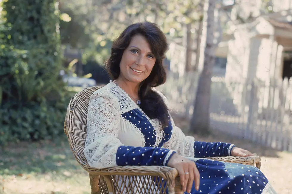 50 Years Ago Today: Loretta Lynn Scores Career-Defining No. 1 Hit