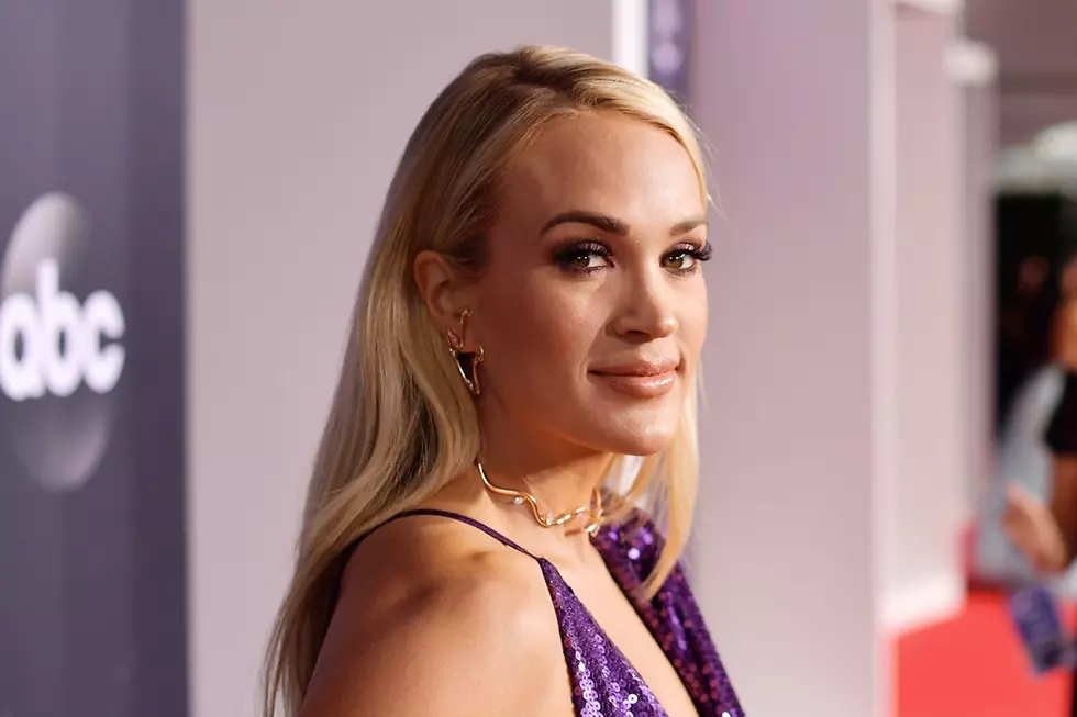 Carrie Underwood Reveals Neck Injury That Sidelined Her From Working Out