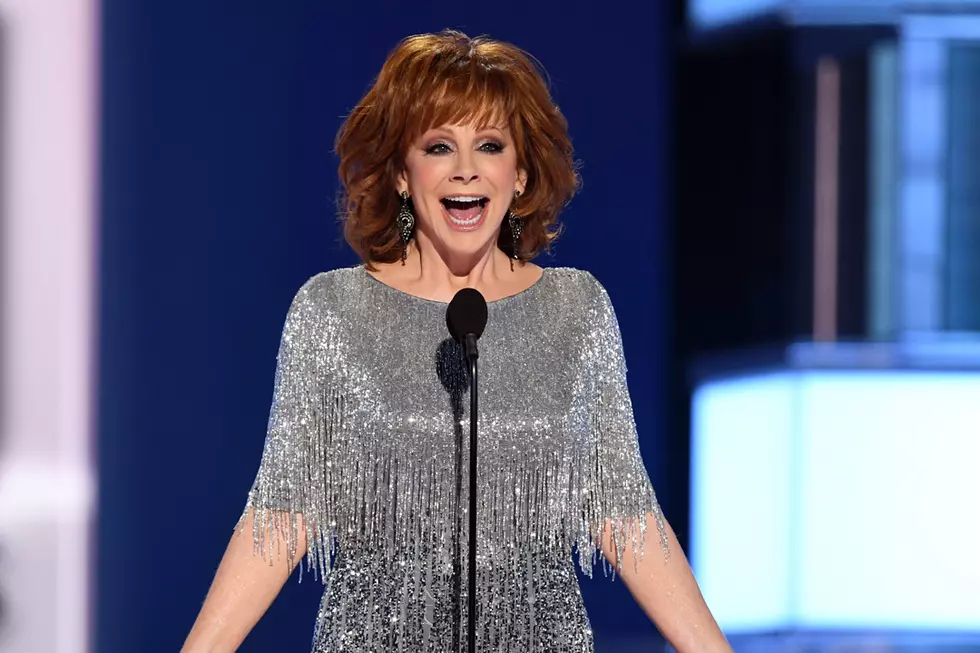 Reba McEntire Drops Details on Her New Book, &#8216;Not That Fancy&#8217;