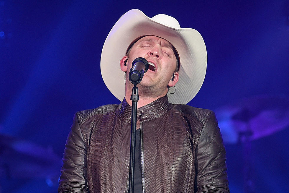 Justin Moore Announces New ‘Straight Outta the Country’ Album