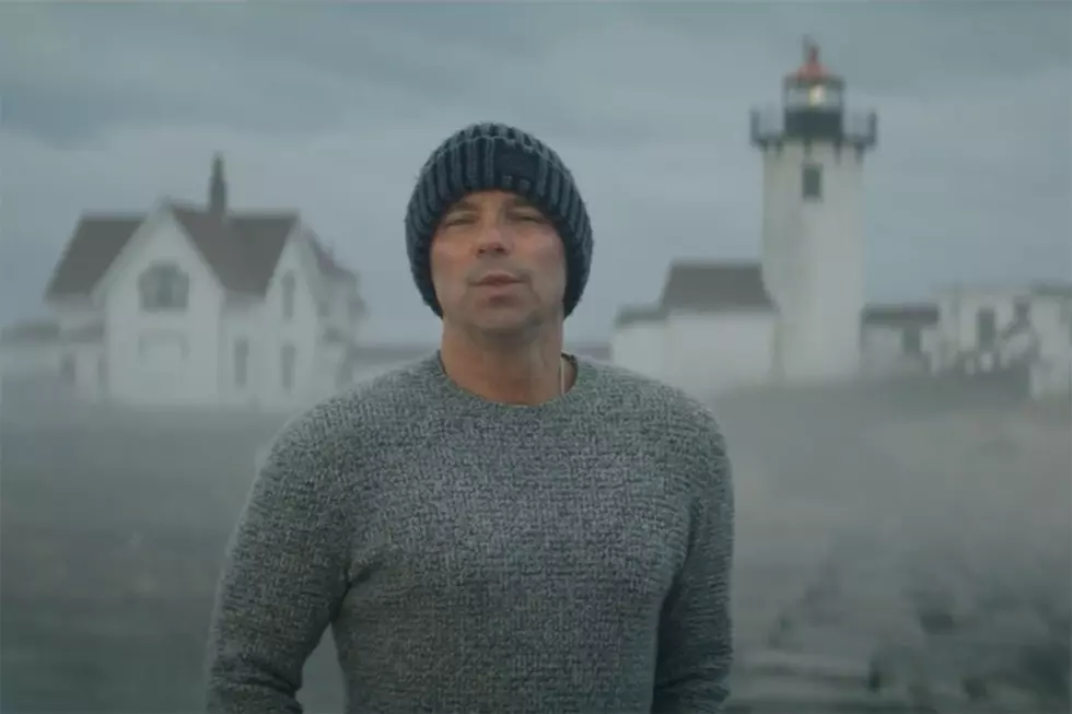 Kenny Chesney Filmed The ‘Knowing You’ Music Video In New England