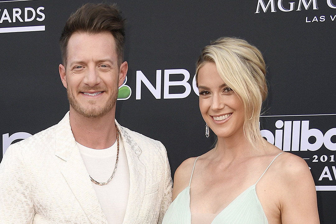 Tyler Hubbard, Wife Hayley Prioritize Intimacy in Their Marriage picture