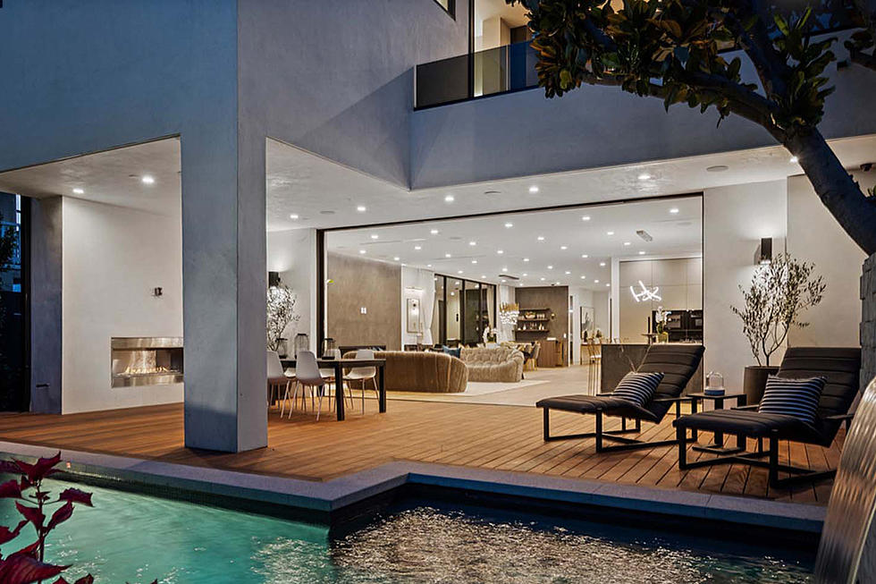 Florida Georgia Line&#8217;s Tyler Hubbard Buys Lavish $3.9 Million Mansion in Los Angeles [Pictures]