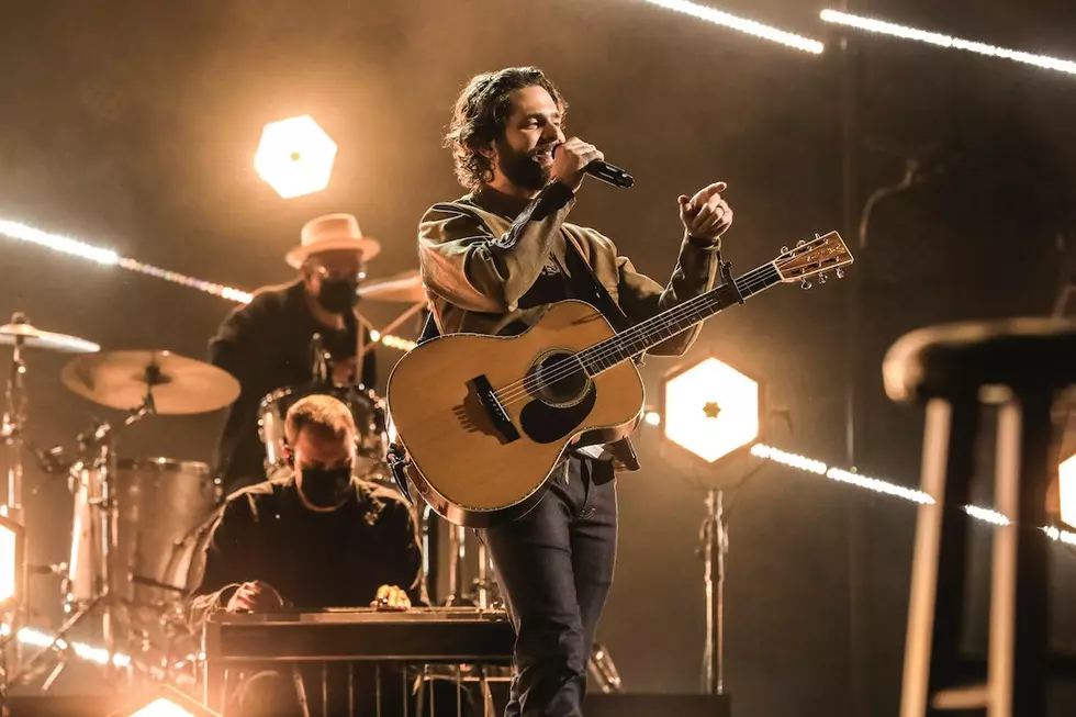 Thomas Rhett Won&#8217;t Repeat What Dierks Bentley Said During His ACM Awards Acceptance Speech