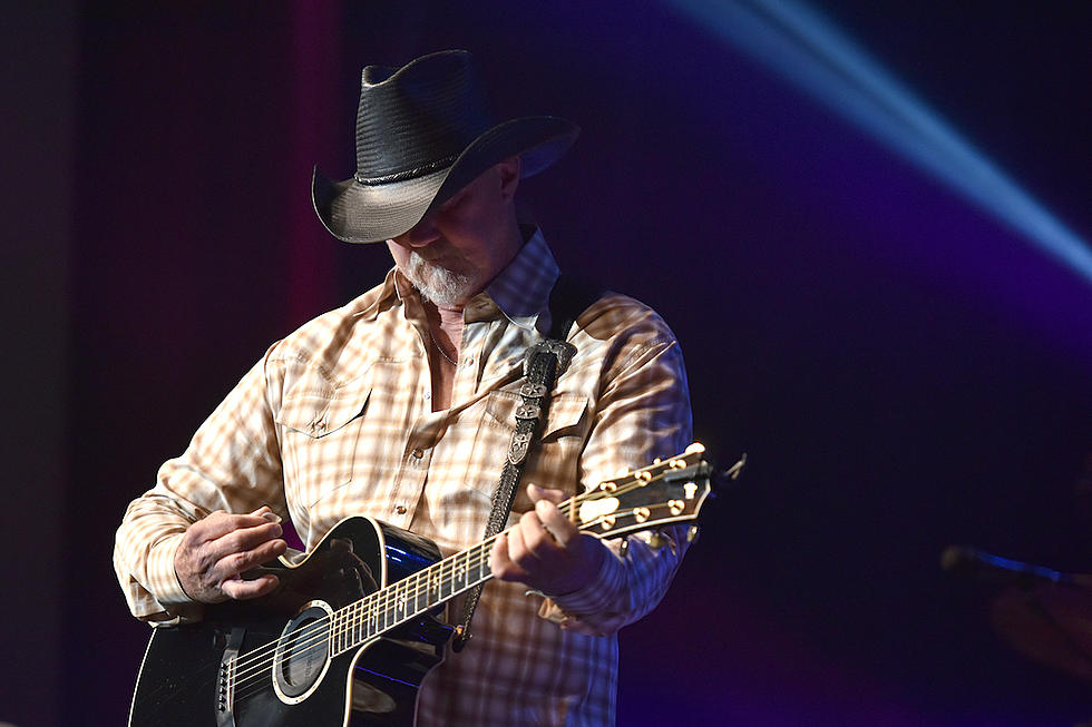 Trace Adkins Previews His Next Album With 'Heartbreak Song'