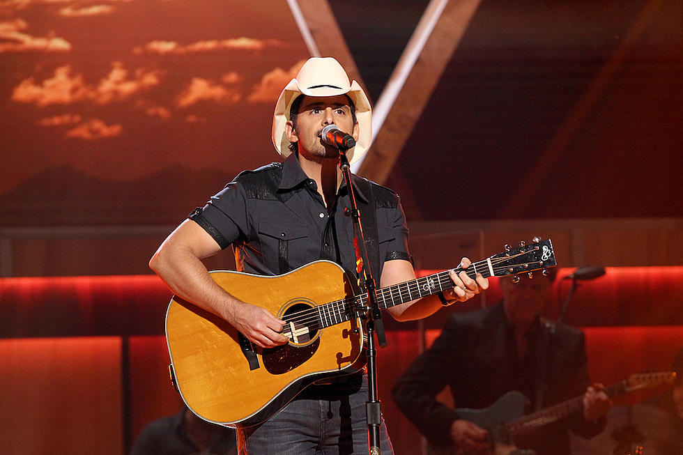 Brad Paisley Hopes to Gain Some Underwater Fans During Shark Week